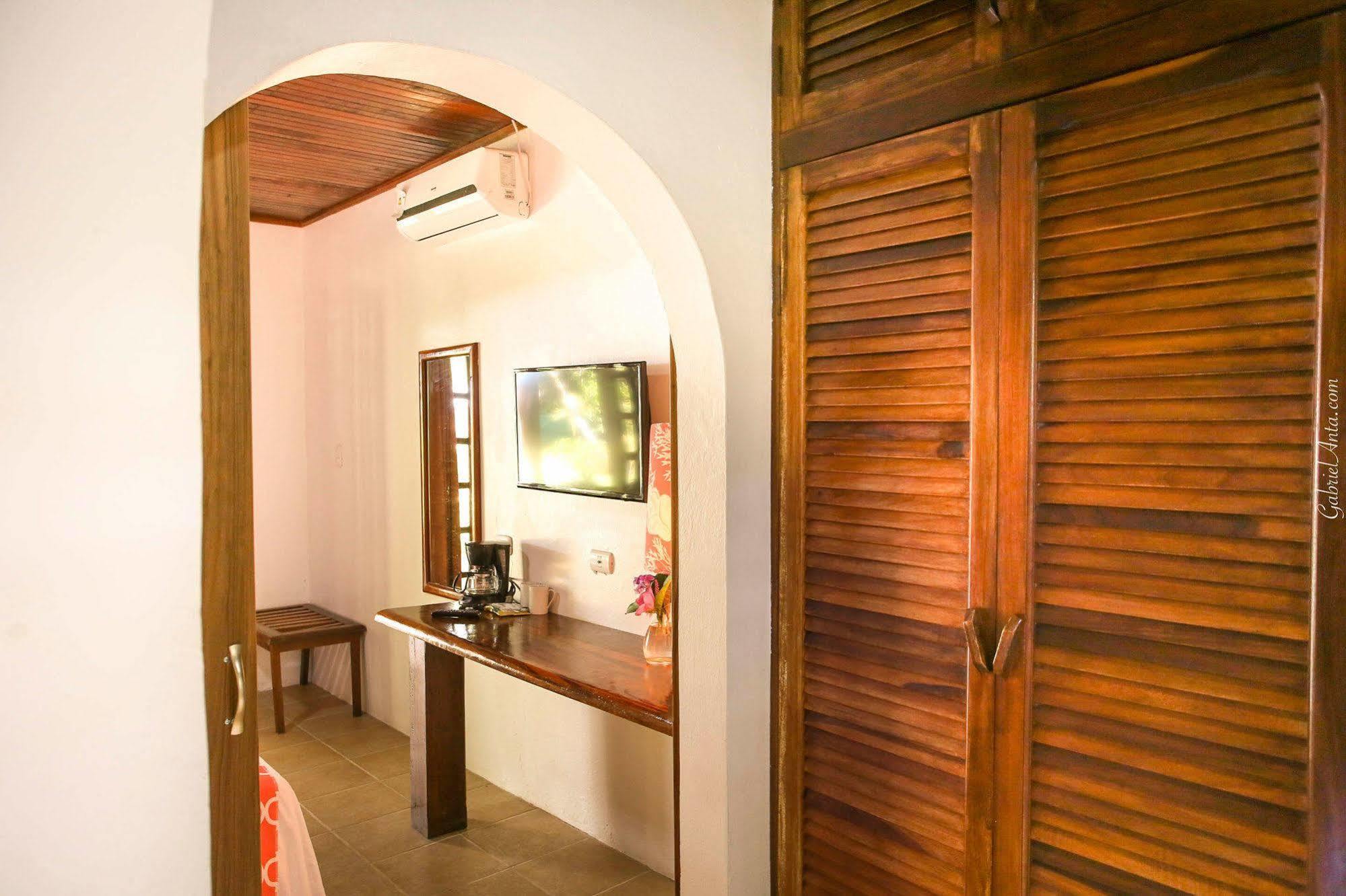 Magellan Boutique Hotel カウイータ エクステリア 写真